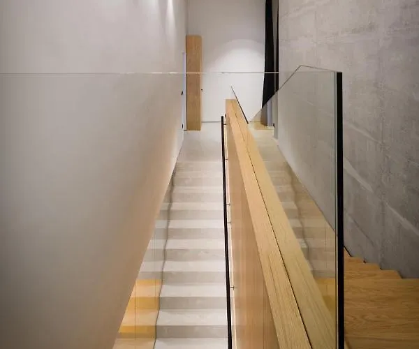 Calvia Crispinilla Vila *